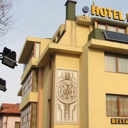 מלון за гости - семейна ивел בנסקו