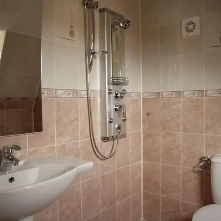 за гости - семейна ивел