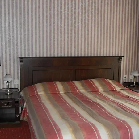 за гости - семейна ивел מלון