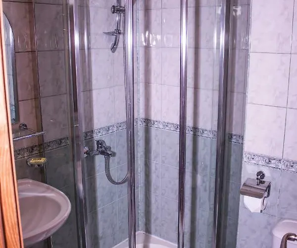 за гости - семейна ивел Hotel 3*