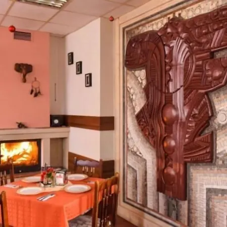 за гости - семейна ивел Hotel 3*