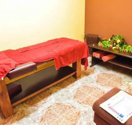 за гости - семейна ивел 3* Bansko