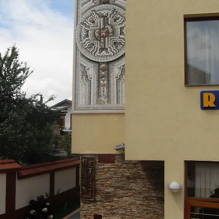 за гости - семейна ивел バンスコ