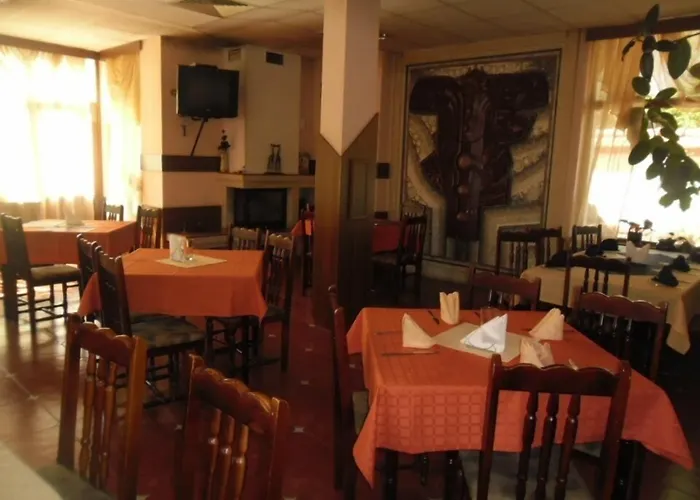 Отель за гости - семейна ивел Банско