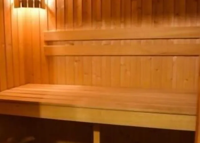 за гости - семейна ивел Отель 3*