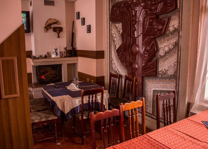 Отель за гости - семейна ивел Банско