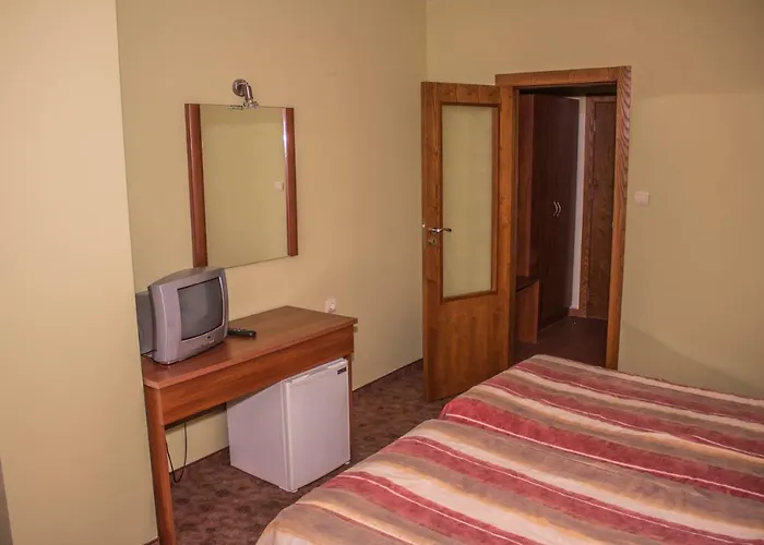 за гости - семейна ивел 3* Банско