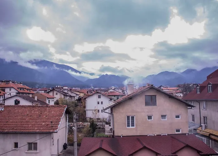 за гости - семейна ивел Отель Банско